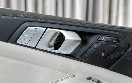 BMW X7, 2021 год, 8 990 000 рублей, 17 фотография