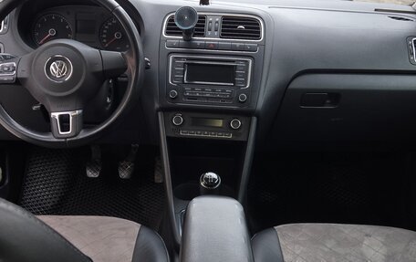 Volkswagen Polo VI (EU Market), 2014 год, 800 000 рублей, 12 фотография