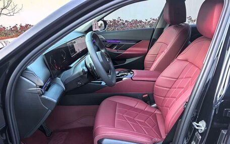 BMW 5 серия, 2025 год, 8 000 000 рублей, 8 фотография