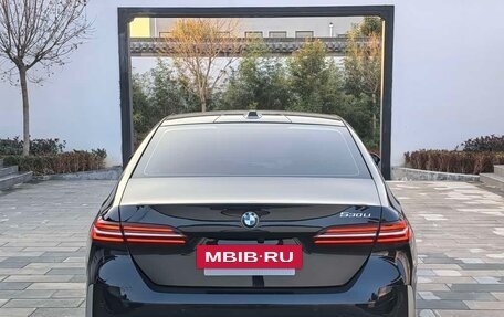 BMW 5 серия, 2025 год, 8 000 000 рублей, 5 фотография