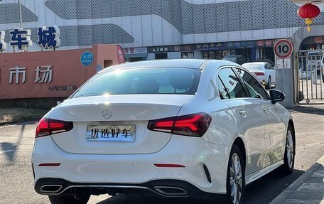 Mercedes-Benz A-Класс, 2022 год, 2 250 000 рублей, 8 фотография