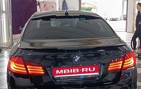 BMW 5 серия, 2012 год, 2 300 000 рублей, 4 фотография