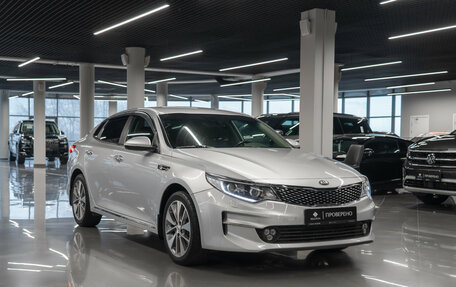 KIA Optima IV, 2018 год, 2 000 000 рублей, 2 фотография