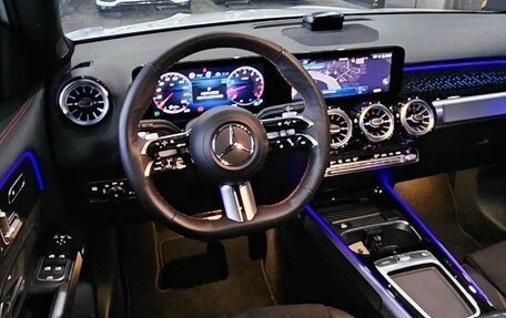 Mercedes-Benz GLB, 2022 год, 3 270 000 рублей, 7 фотография