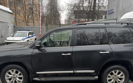 Toyota Land Cruiser 200, 2019 год, 7 350 000 рублей, 2 фотография