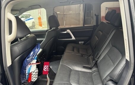 Toyota Land Cruiser 200, 2019 год, 7 350 000 рублей, 7 фотография