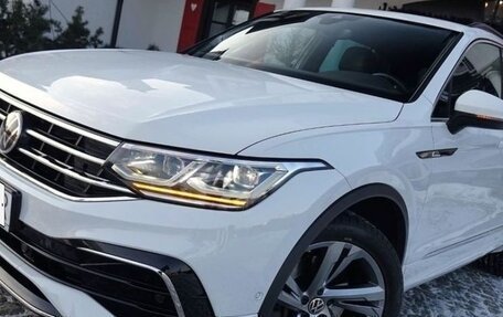 Volkswagen Tiguan II, 2021 год, 2 350 000 рублей, 20 фотография