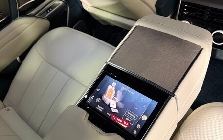 Land Rover Range Rover IV рестайлинг, 2025 год, 26 250 000 рублей, 12 фотография