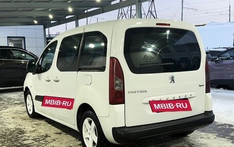 Peugeot Partner II рестайлинг 2, 2011 год, 849 000 рублей, 3 фотография