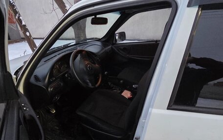 Chevrolet Niva I рестайлинг, 2014 год, 650 000 рублей, 4 фотография