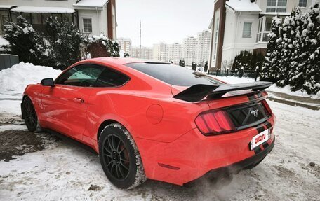 Ford Mustang VI рестайлинг, 2016 год, 2 399 000 рублей, 3 фотография