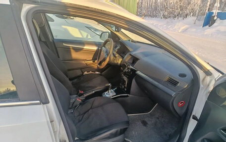 Opel Astra H, 2011 год, 600 000 рублей, 3 фотография