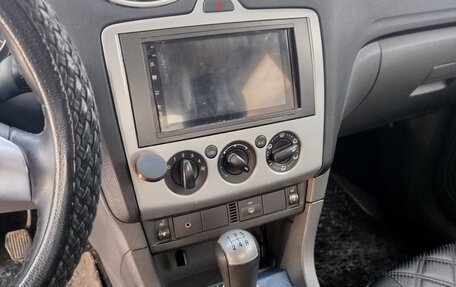 Ford Focus II рестайлинг, 2006 год, 10 фотография