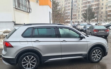 Volkswagen Tiguan II, 2019 год, 3 000 000 рублей, 1 фотография