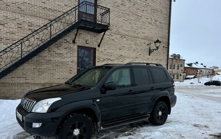 Toyota Land Cruiser Prado 120 рестайлинг, 2006 год, 1 820 000 рублей, 1 фотография