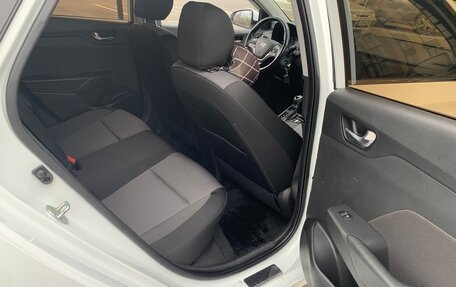 Hyundai Solaris II рестайлинг, 2017 год, 1 350 000 рублей, 6 фотография