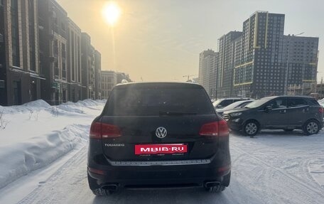 Volkswagen Touareg III, 2012 год, 2 500 000 рублей, 4 фотография