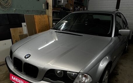 BMW 3 серия, 2001 год, 499 000 рублей, 2 фотография