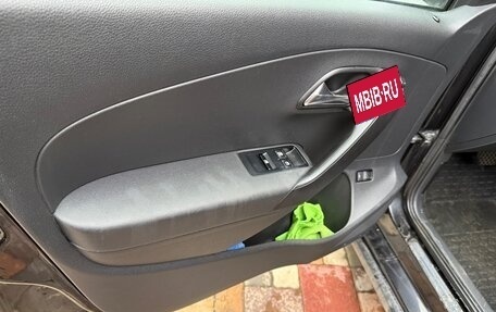 Volkswagen Polo VI (EU Market), 2012 год, 400 000 рублей, 5 фотография