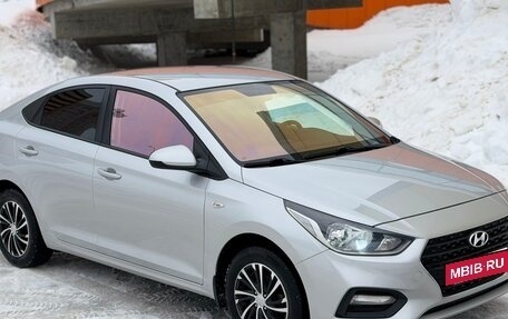 Hyundai Solaris II рестайлинг, 2017 год, 1 355 000 рублей, 4 фотография