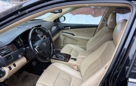 Toyota Camry, 2016 год, 1 870 000 рублей, 8 фотография