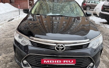 Toyota Camry, 2016 год, 1 870 000 рублей, 2 фотография