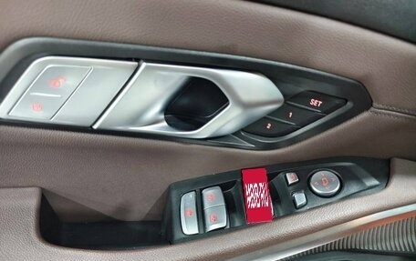 BMW 3 серия, 2021 год, 3 265 000 рублей, 10 фотография