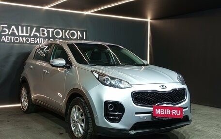KIA Sportage IV рестайлинг, 2017 год, 1 985 000 рублей, 3 фотография