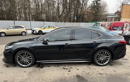 Toyota Camry, 2024 год, 3 950 000 рублей, 3 фотография