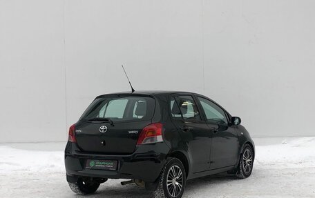 Toyota Yaris III рестайлинг, 2009 год, 660 000 рублей, 5 фотография
