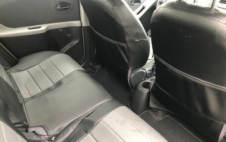 Toyota Yaris III рестайлинг, 2009 год, 660 000 рублей, 11 фотография