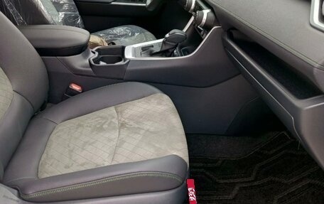 Toyota RAV4, 2025 год, 4 320 000 рублей, 11 фотография