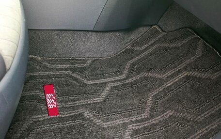 Toyota RAV4, 2025 год, 4 320 000 рублей, 12 фотография