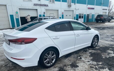 Hyundai Elantra VI рестайлинг, 2018 год, 1 440 000 рублей, 6 фотография