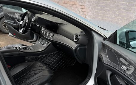 Mercedes-Benz CLS, 2018 год, 5 600 000 рублей, 6 фотография