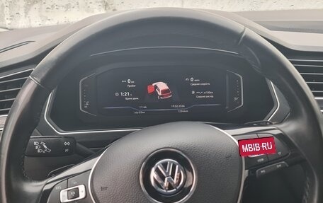 Volkswagen Tiguan II, 2019 год, 3 000 000 рублей, 5 фотография