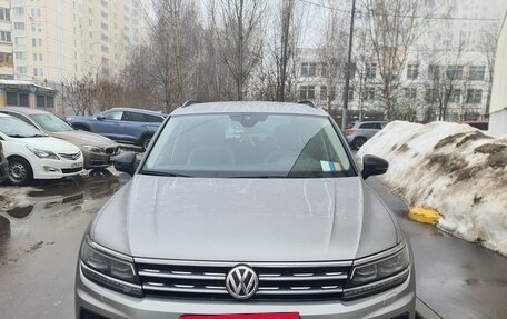 Volkswagen Tiguan II, 2019 год, 3 000 000 рублей, 9 фотография