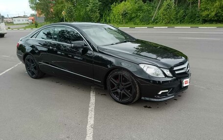 Mercedes-Benz E-Класс, 2010 год, 1 110 000 рублей, 3 фотография