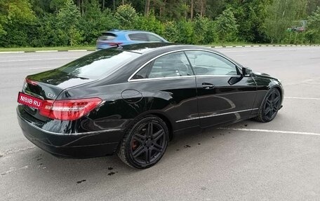 Mercedes-Benz E-Класс, 2010 год, 1 110 000 рублей, 6 фотография