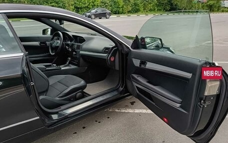 Mercedes-Benz E-Класс, 2010 год, 1 110 000 рублей, 8 фотография