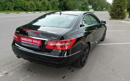 Mercedes-Benz E-Класс, 2010 год, 1 110 000 рублей, 5 фотография