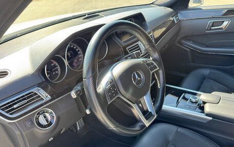 Mercedes-Benz E-Класс, 2015 год, 2 550 000 рублей, 22 фотография