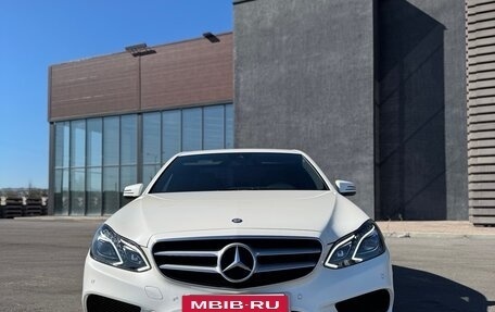 Mercedes-Benz E-Класс, 2015 год, 2 550 000 рублей, 13 фотография