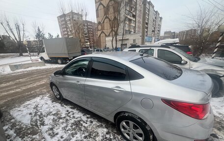 Hyundai Solaris II рестайлинг, 2013 год, 645 000 рублей, 5 фотография