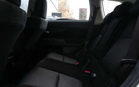 Mitsubishi Outlander III рестайлинг 3, 2012 год, 1 495 000 рублей, 10 фотография