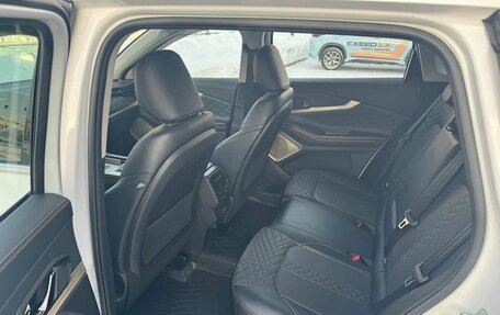 CheryExeed TXL, 2023 год, 2 290 000 рублей, 10 фотография