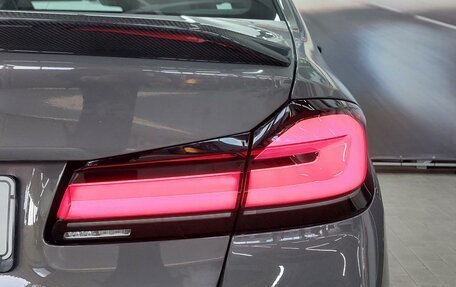 BMW 5 серия, 2021 год, 5 382 000 рублей, 19 фотография