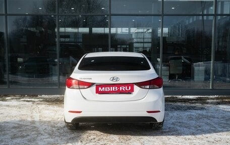 Hyundai Elantra V, 2015 год, 1 090 000 рублей, 4 фотография