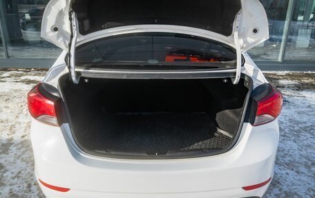 Hyundai Elantra V, 2015 год, 1 090 000 рублей, 24 фотография