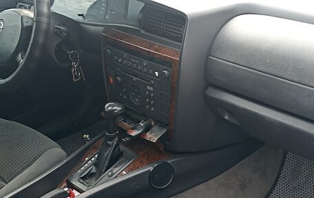 Opel Omega B, 2001 год, 350 000 рублей, 8 фотография